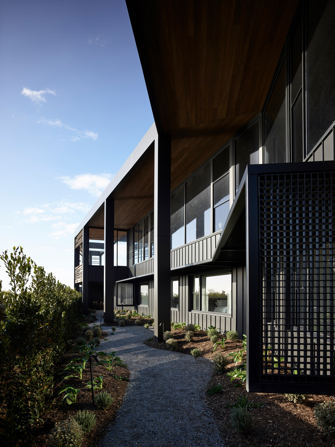 YinjiSpace Wolveridge Architects x Canadian Bay Cabin House